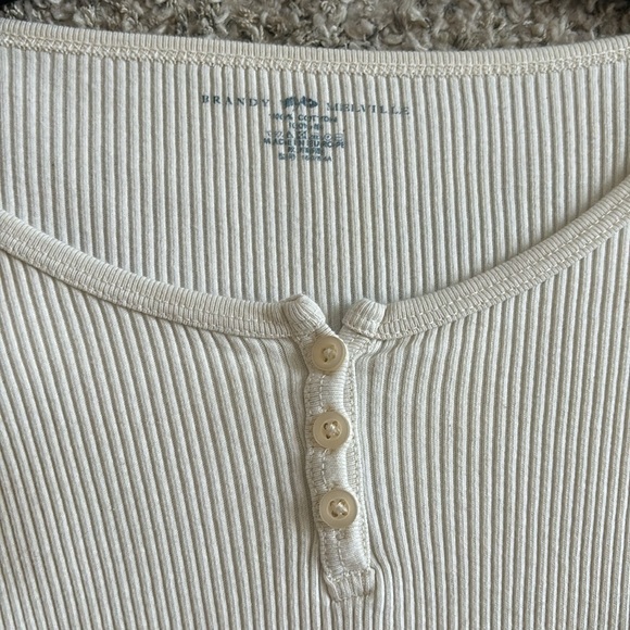Brandy Melville Ribbed Long Sleeve White Top - Picture 2 of 3